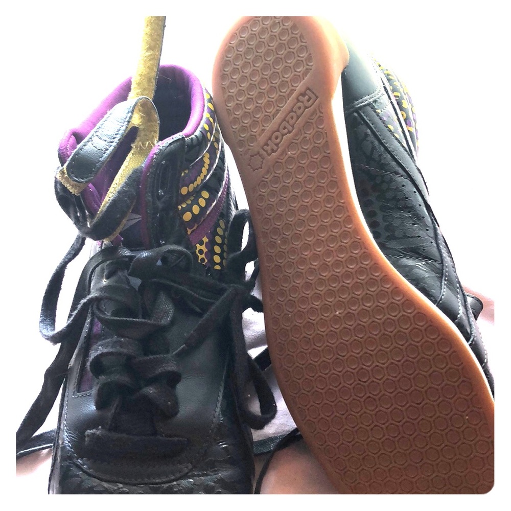 Reebok Sneakers